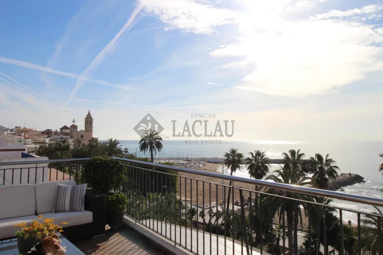 Ático-dÚplex en primera línea de mar en el centro de sitges - imagenInmueble0